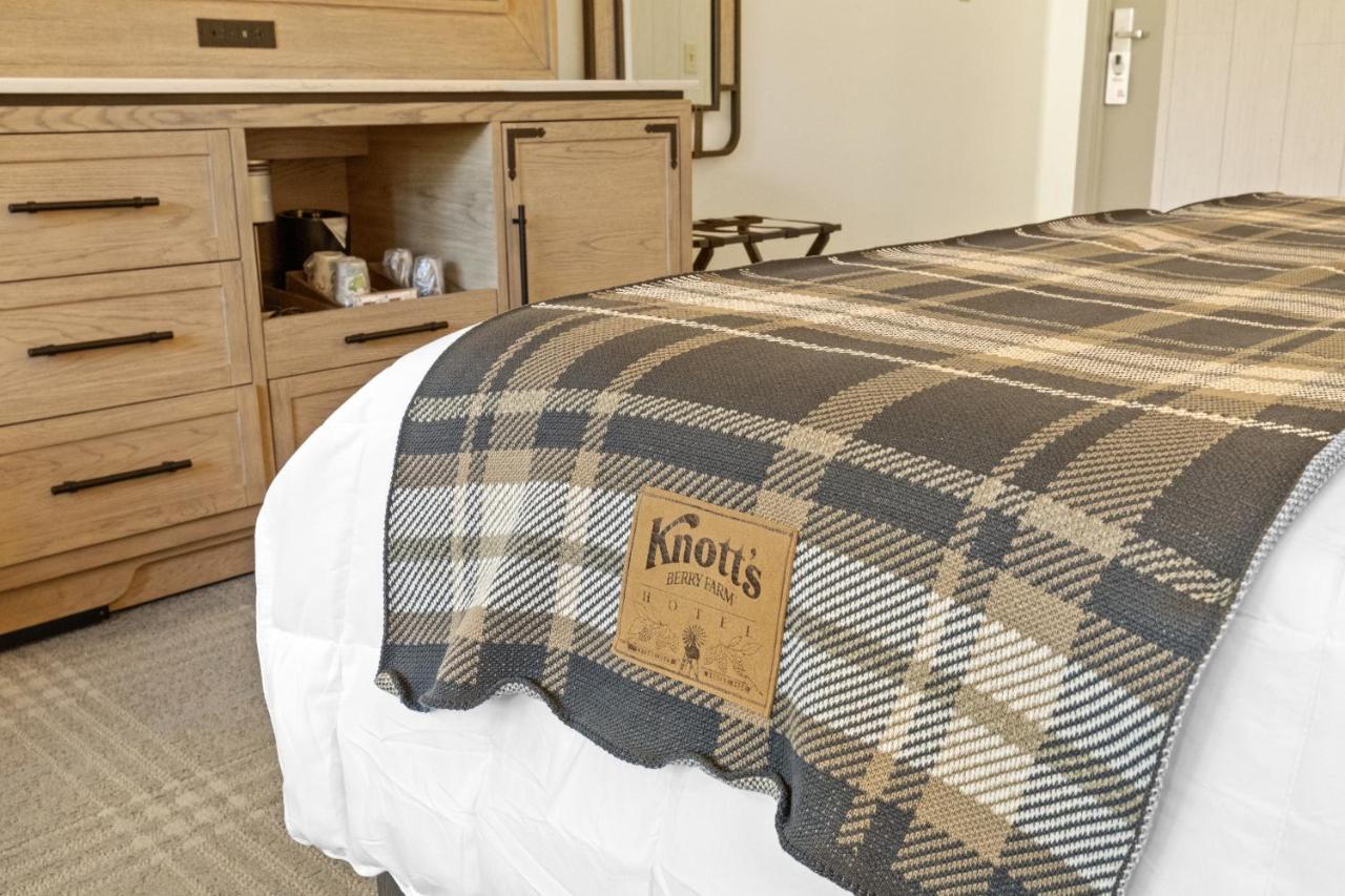 Knott'S Hotel Buena Park Eksteriør bilde